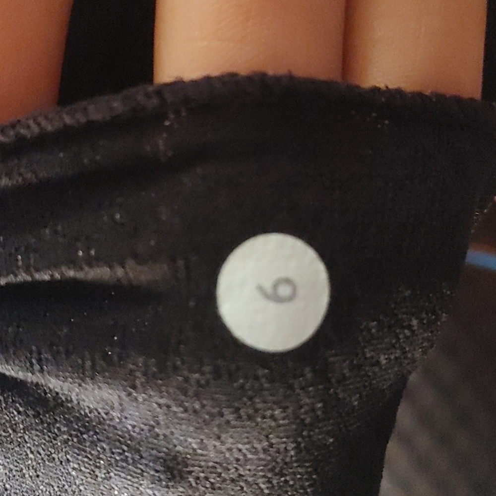 LULULEMON Racerback tank - Picture 5 of 5